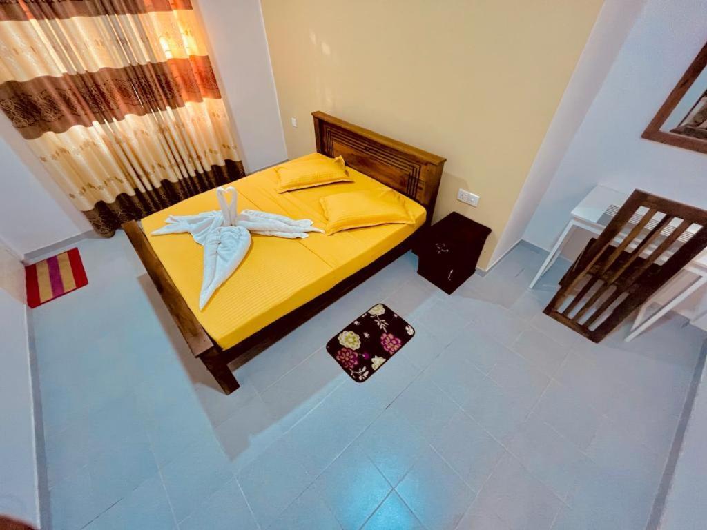 The Lake Round Guest House Канди Экстерьер фото
